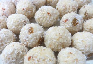 Coconut Laddoo